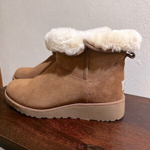 UGG Boots Kristin Sheepskin Wedge Ankle Chestnut Brown 1012497 Size 7